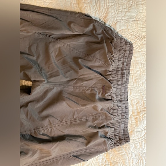 Prana stretch green jogger style pants size small - Picture 2 of 4